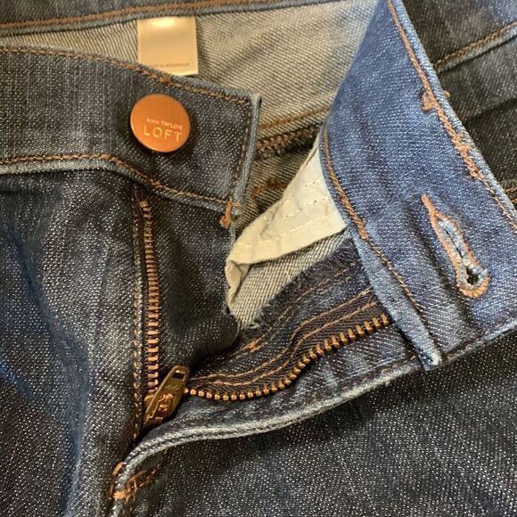 ANN TAYLOR LOFT, modern skinny, size 2 , near new condition - Picture 4 of 11